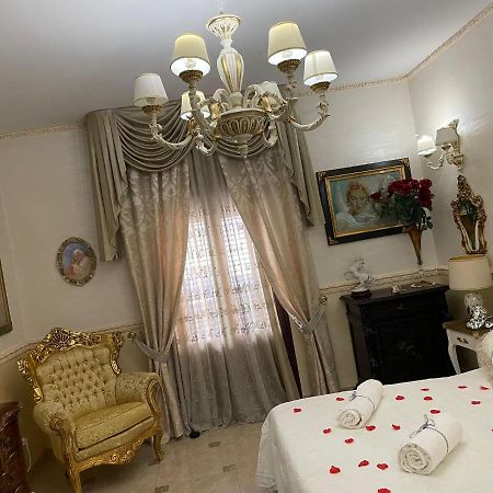 Regina Suite Bríndisi Exterior foto