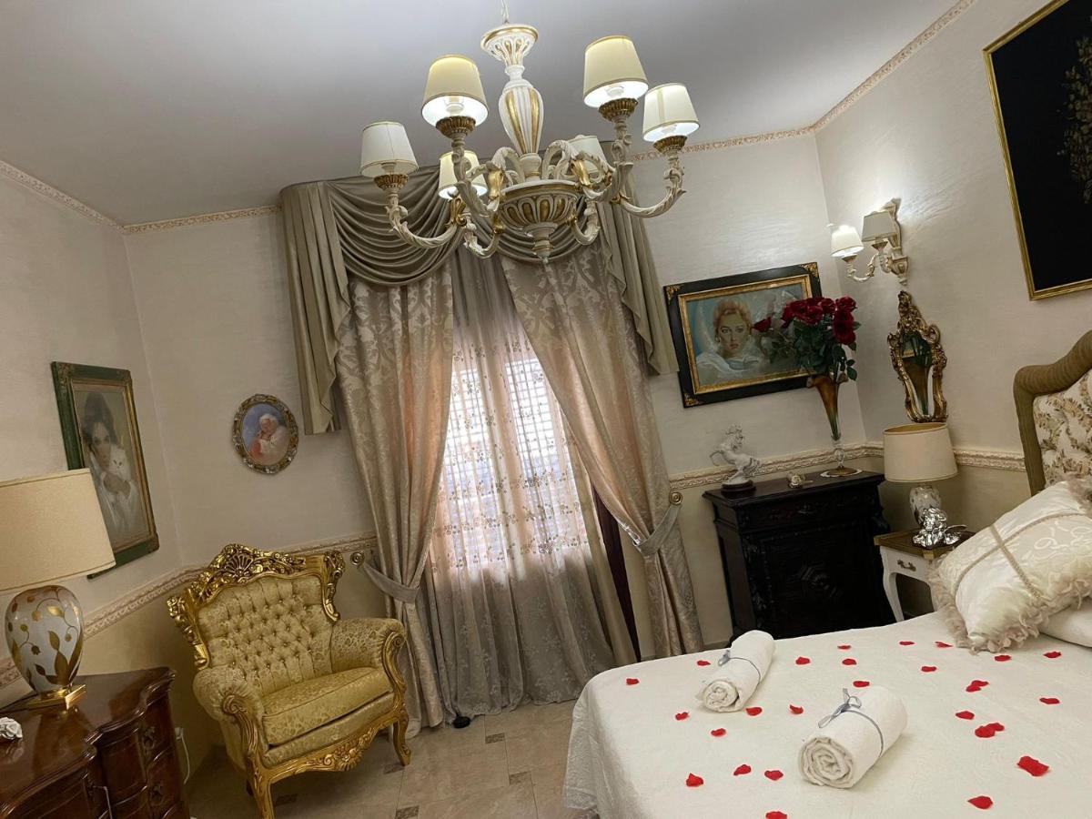 Regina Suite Bríndisi Exterior foto